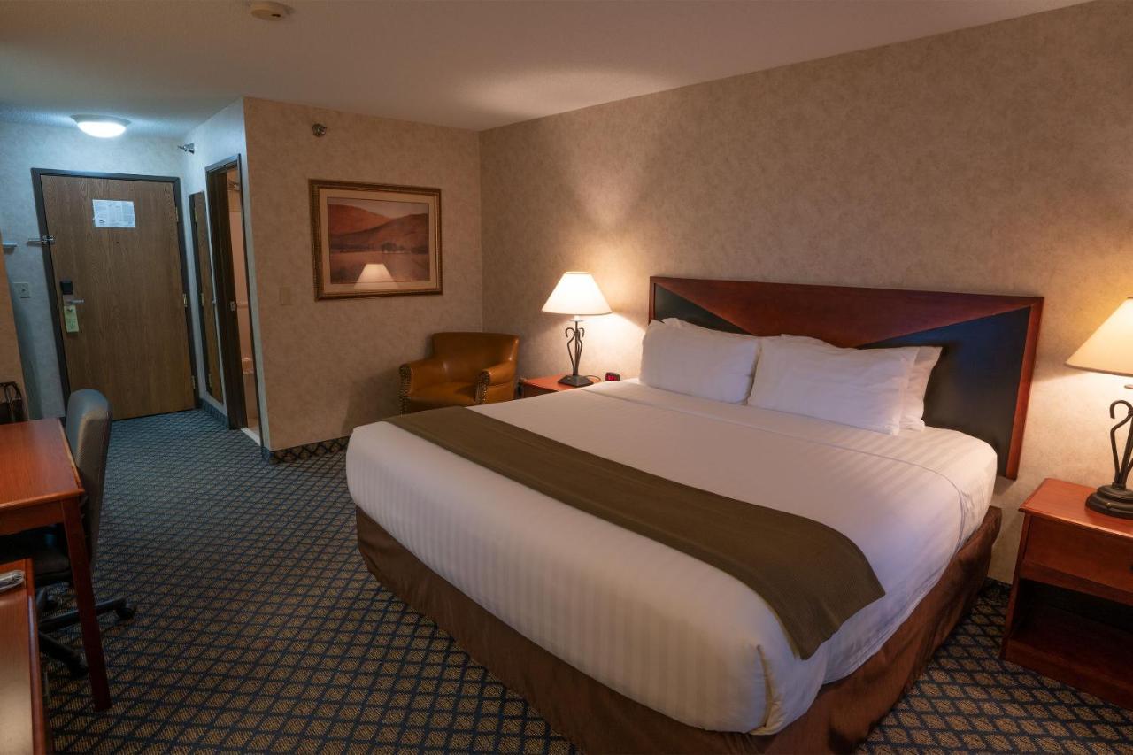 Miles City Hotel & Suites المظهر الخارجي الصورة
