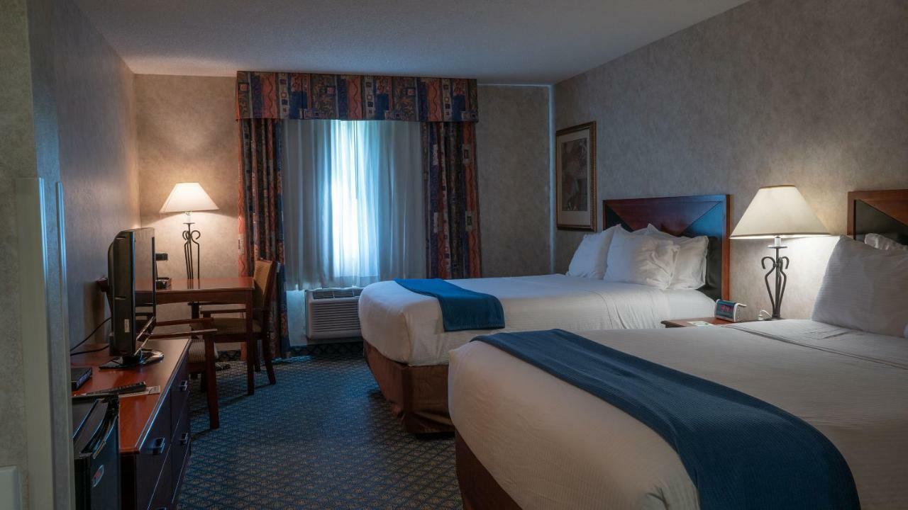 Miles City Hotel & Suites المظهر الخارجي الصورة